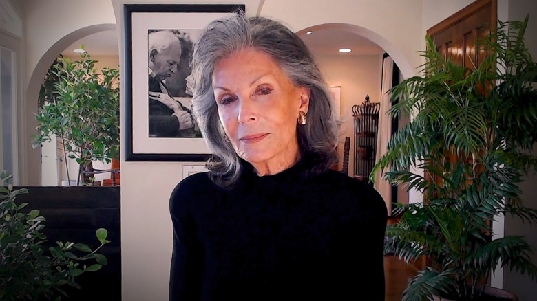 Early Signs of Alzheimer's Disease
